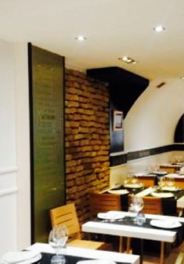 La Mafia se Sienta a la Mesa