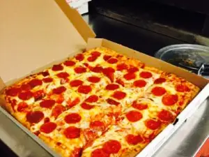 Pizza Al Bacio
