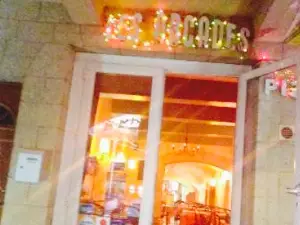 Les Arcades