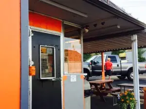C and D Burger Shoppe