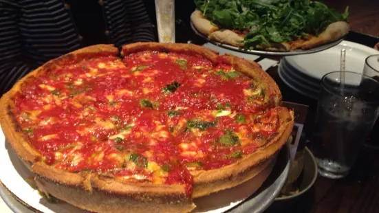 Patxi's Chicago Pizza