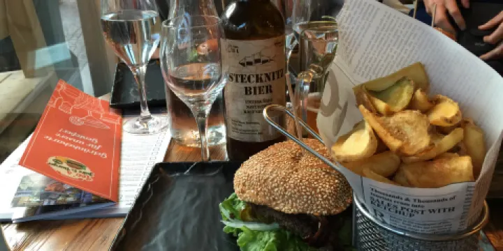 Leo's Juice & Burger