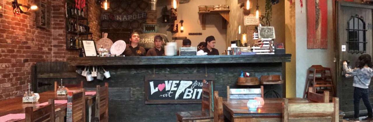 LA RUSTICA Pizzeria