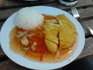 Golden Wok Asia Bistro