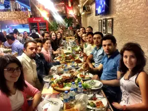 Bayram Usta Yaprak Kebap