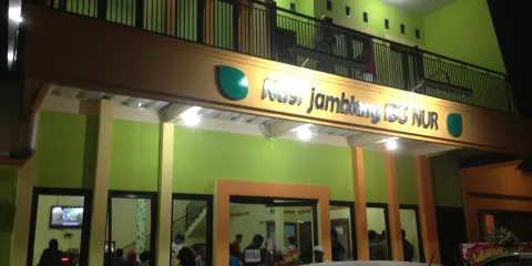 Nasi Jamblang Ibu Nur