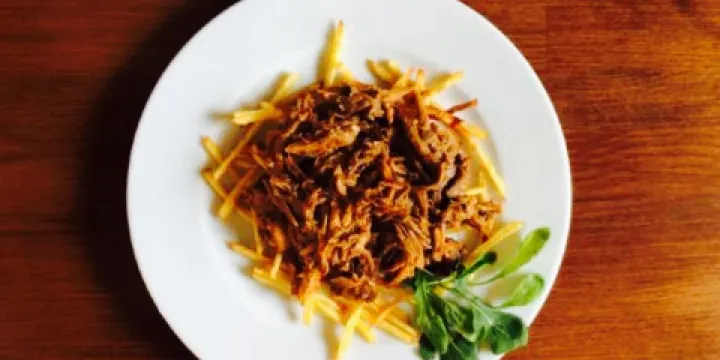 Charentsi 28 Restaurant