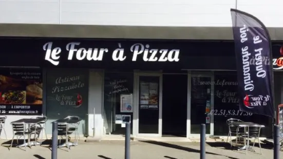 Le Four a Pizza