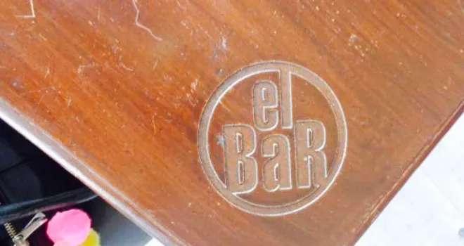 El Bar