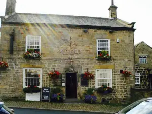 Fox & Hounds