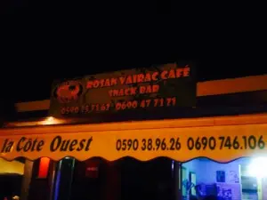 Rozan Vairac Cafe