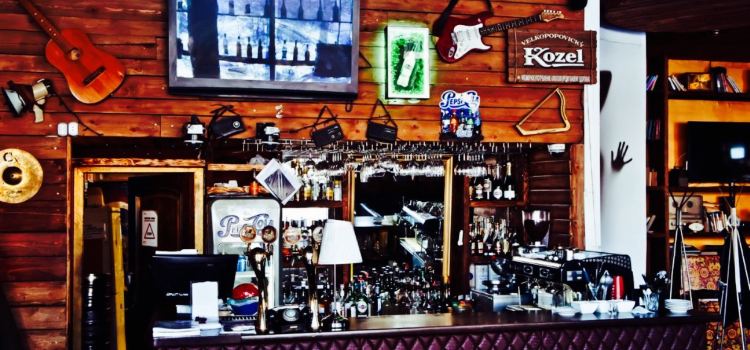 Karaoke Bar YOMAYO