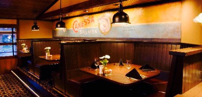 The Wayfarer Restaurant and Lounge
