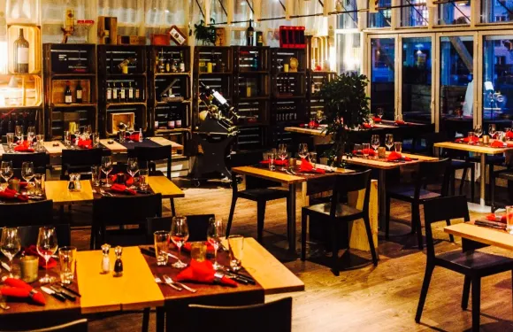 Meating Restaurant Bar