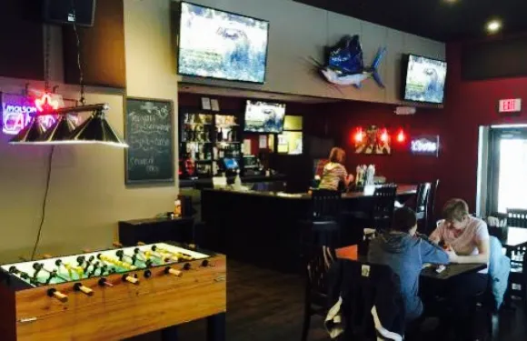 121 Steakhouse lounge & motel