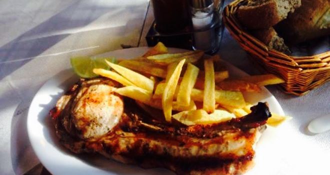 Kastanofolia Taverna