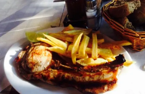 Kastanofolia Taverna