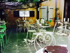 Cote Patio