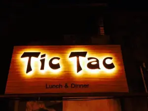 Tic Tac Restaurant