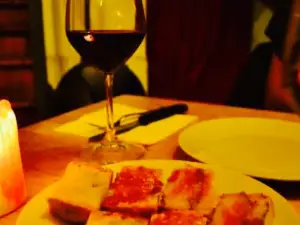 Caronte Wine Bar