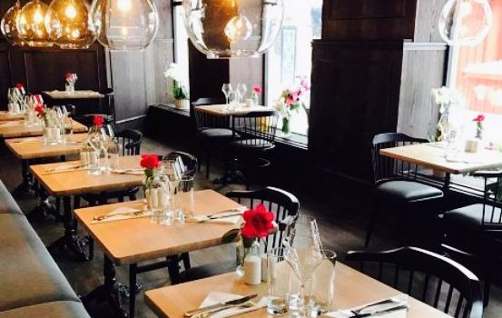 Bistro& Cafe Valvet