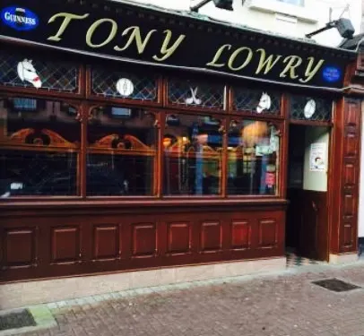 Lowry's Bar