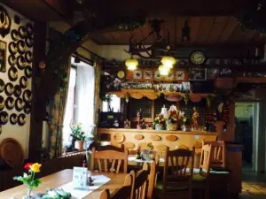 Zur Kalmit Restaurant