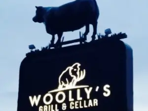Woolly's Grill and Cellar