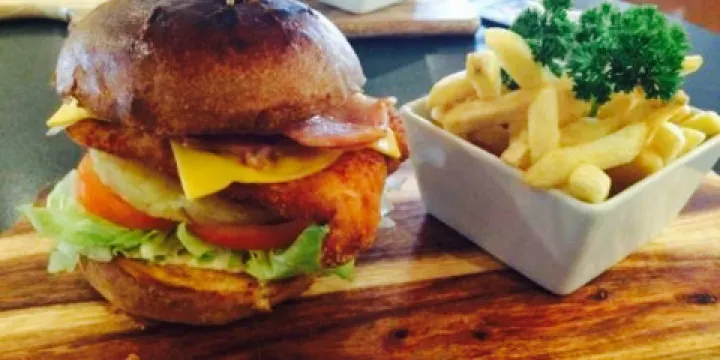 Criterion Hotel Family Restaurant