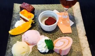 Te No Todoku Zeitaku Suguru