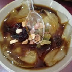 YILAOMATIHUA User Photo