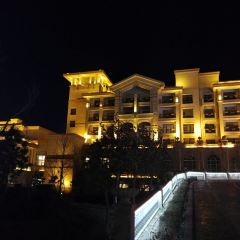 red jewels jianguo hotel User Photo