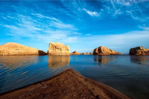 Wu Su Te (Water) Yadan Geological Park