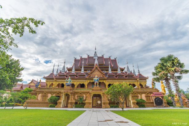 Xishuangbanna Zongfo Temple