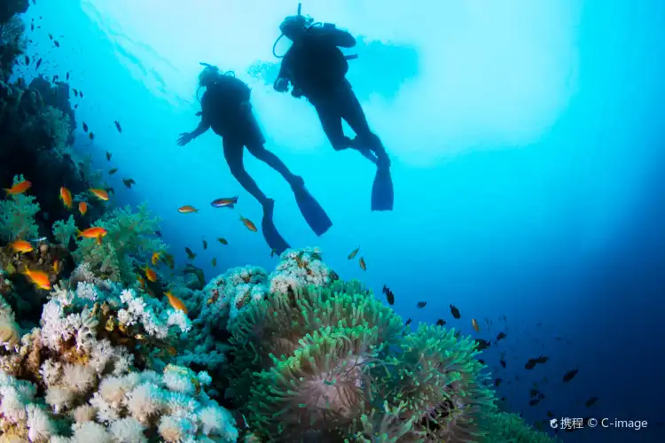 Hotels in Koh Sirey