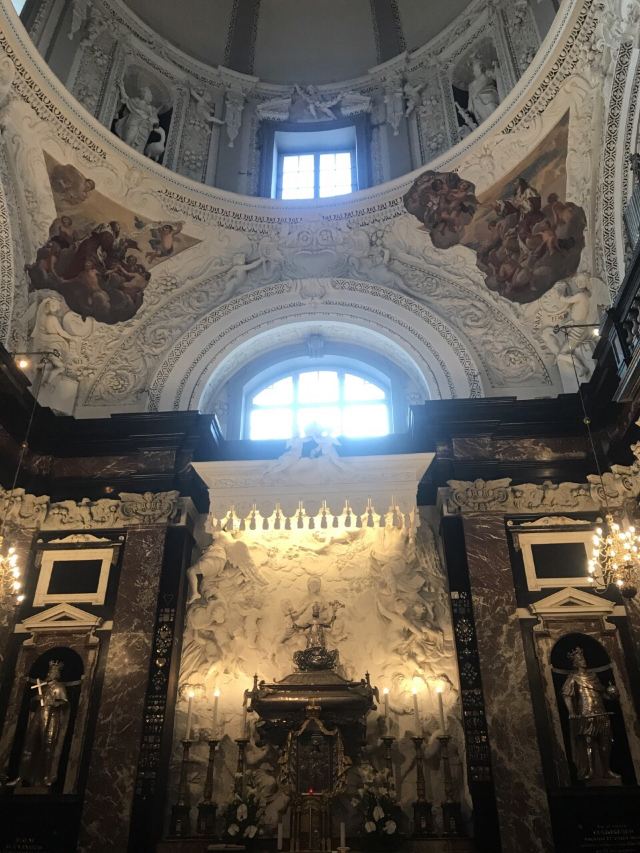 Vilnius Cathedral Basilica of Sts Stanislaus and Vladislaus
