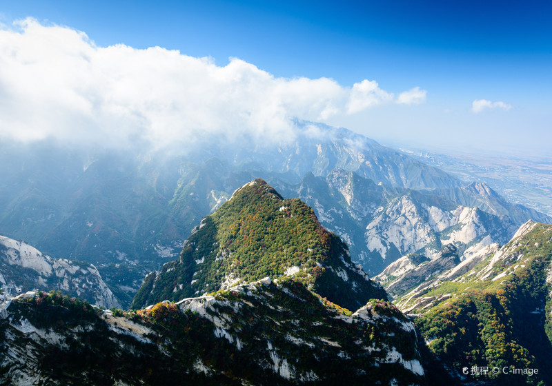 【華山天氣】2026華山氣溫指南，最佳旅遊季節與穿衣搭配建議