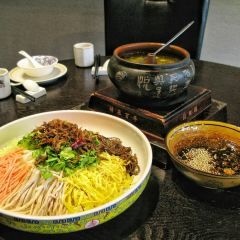 福照楼汽锅鸡饭店(龙腾店) User Photo