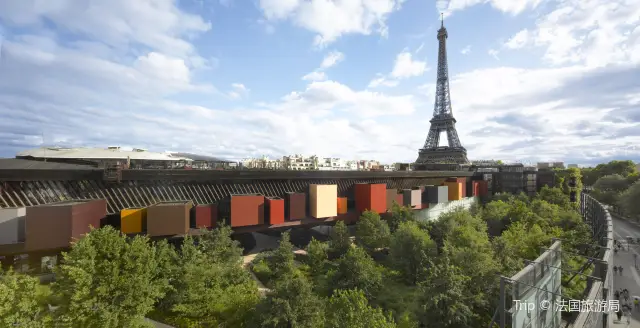 Paris Museum Tour