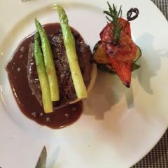 The Palm Bistro Beer & Wine Bar User Photo