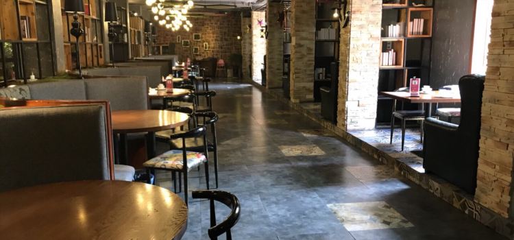 鲜为时尚餐厅(步行街店)