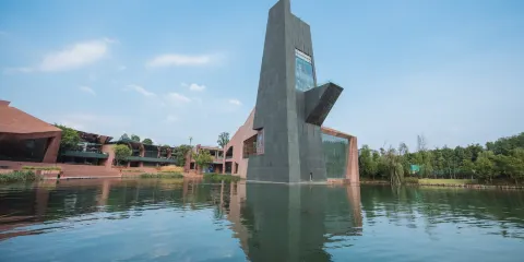 麓湖生態城藝展中心