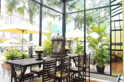 The Glasshouse Deli. Patisserie