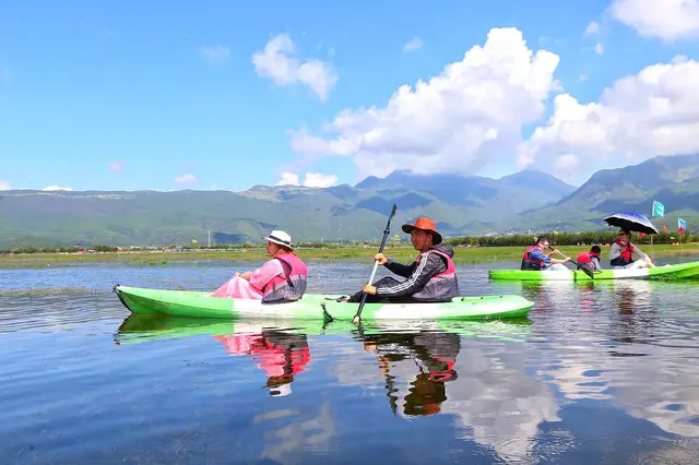 Yulong Rowing