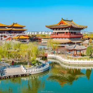 清明上河園