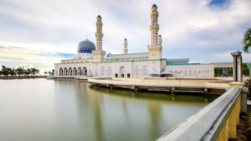 亞庇市水上清真寺