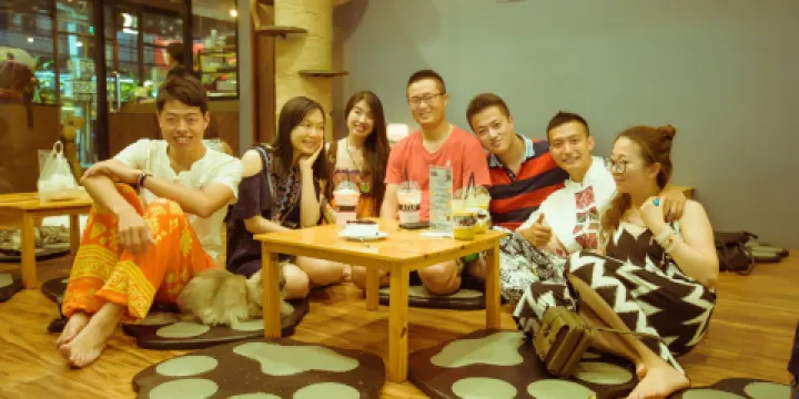 Cat 'n' A Cup Cat Cafe