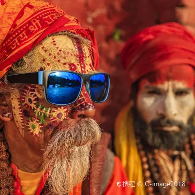 Номер с видом на горы Отели в г. Нагаркот