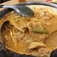 Kam Long Ah Zai Curry Fish Head User Photo