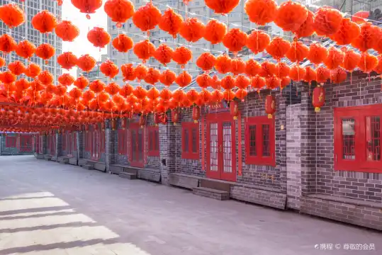 実勝寺周辺のホテル